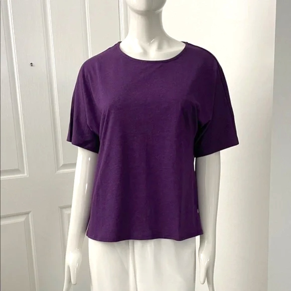NEW!!!    Natori Purple Top
